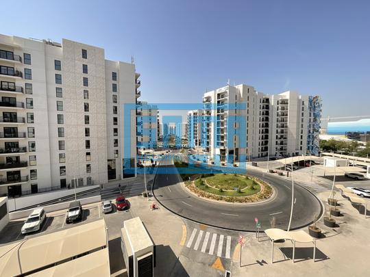 Luxurious One Bedroom Apartment for Rent located at Water's Edge, Yas Island Abu Dhabi