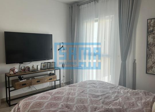 Elegant One Bedroom Apartment with Stunning Sea View for Sale located in Waters Edge, Yas Island, Abu Dhabi