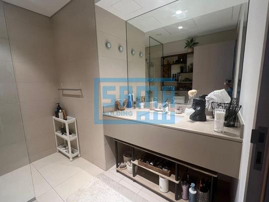 Elegant One Bedroom Apartment with Stunning Sea View for Sale located in Waters Edge, Yas Island, Abu Dhabi