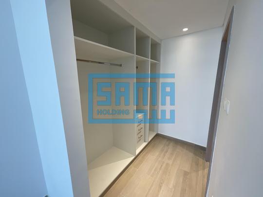 Cozy Two Bedrooms Apartment with Stunning Sea View for Rent located in Waters Edge, Yas Island, Abu Dhabi