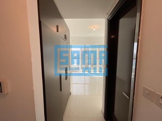 Excellent Location | 2 Bedrooms Apartment for Sale located in Burooj Views, Marina Square, Al Reem Island, Abu Dhabi