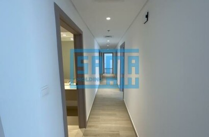 Amazing 3 Bedrooms Apartment with Captivating Sea View located in Waters Edge, Yas Island Abu Dhabi