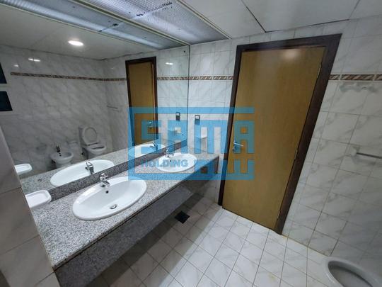 Prime Location | 3 Bedrooms with Maid's Room Apartment for Rent located in Corniche Road, Abu Dhabi