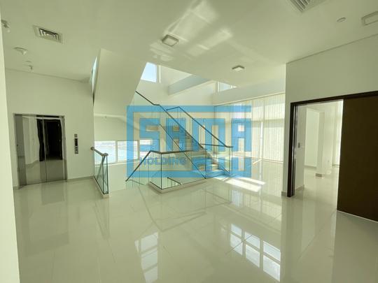 Waterfront Living | 5 Bedrooms Penthouse for Sale located in Burooj Views, Marina Square, Al Reem Island, Abu Dhabi