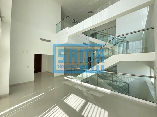Waterfront Living | 5 Bedrooms Penthouse for Sale located in Burooj Views, Marina Square, Al Reem Island, Abu Dhabi