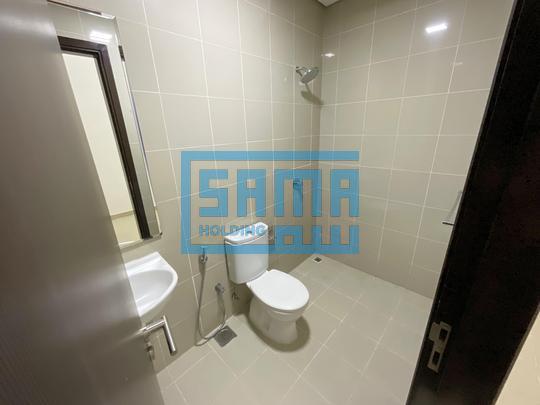 Waterfront Living | 5 Bedrooms Penthouse for Sale located in Burooj Views, Marina Square, Al Reem Island, Abu Dhabi