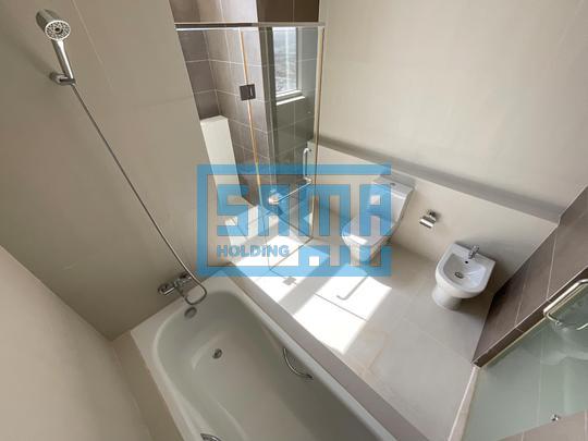 Waterfront Living | 5 Bedrooms Penthouse for Sale located in Burooj Views, Marina Square, Al Reem Island, Abu Dhabi