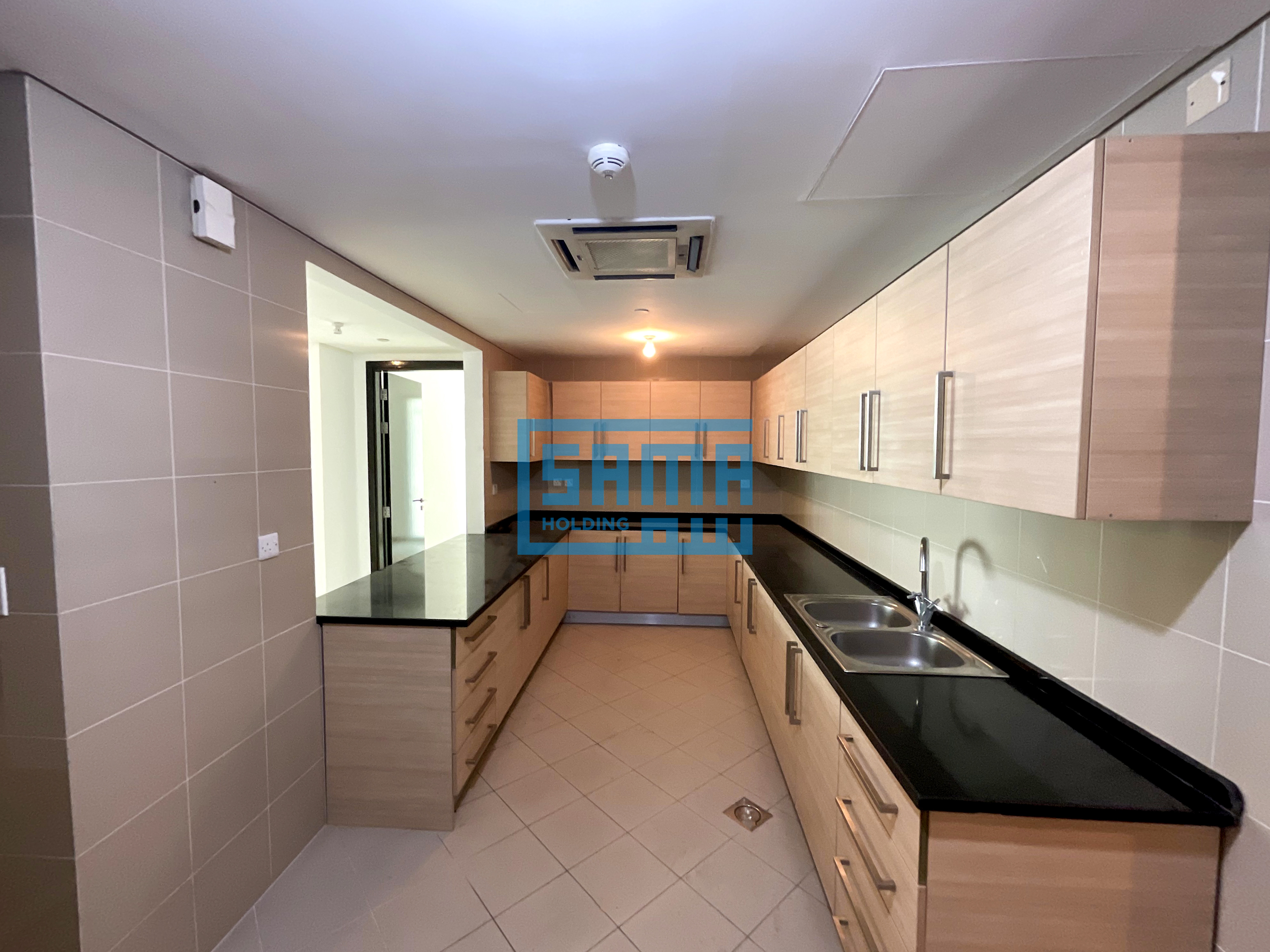 3 Bedrooms Apartment with Stunning Canal View for Sale located at A3 Tower, Marina Square, Al Reem Island - Abu Dhabi