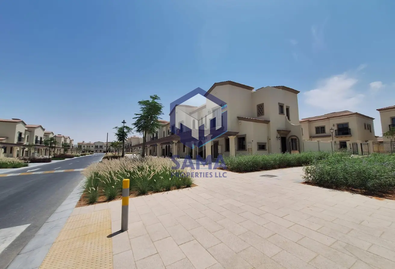 Hot Deal | Luxurious 3 BR with Maid's Room Townhouse  for Rent | Prime Location