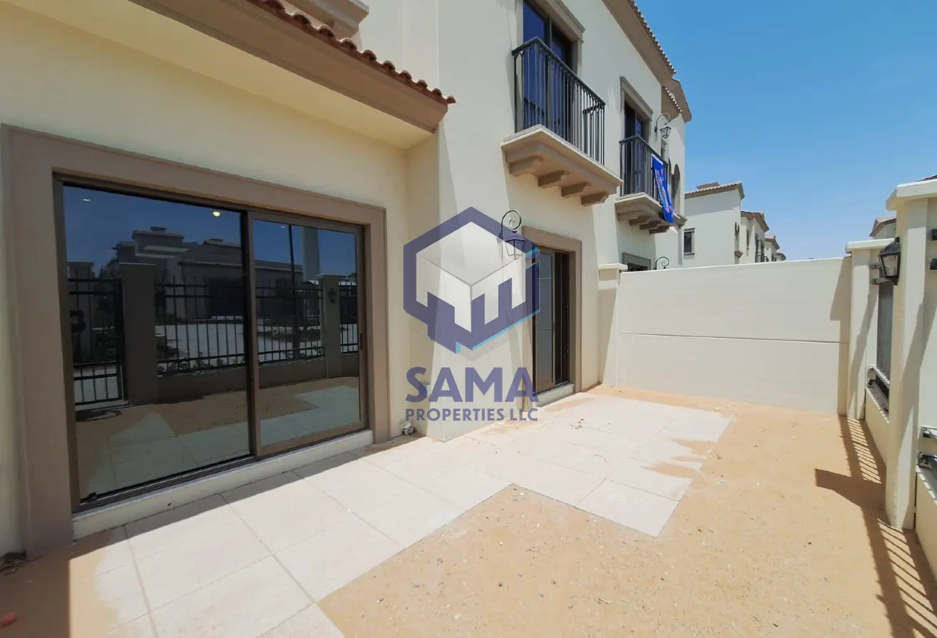 Hot Deal | Luxurious 3 BR with Maid's Room Townhouse  for Rent | Prime Location