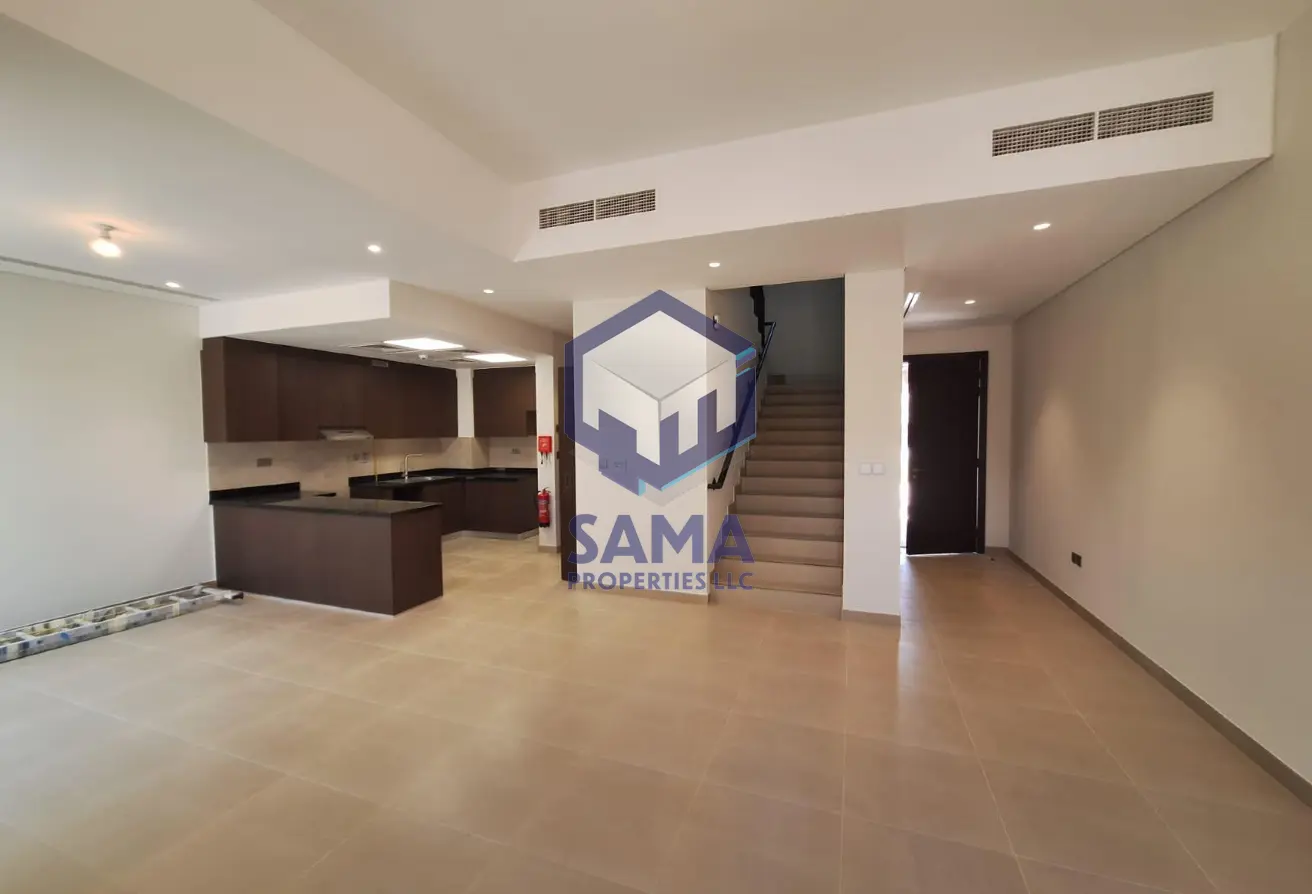 Hot Deal | Luxurious 3 BR with Maid's Room Townhouse  for Rent | Prime Location
