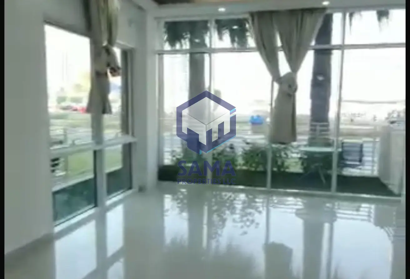 Luxury Townhouse for Rent | Stylish | Sophisticated | Ready to Move-In