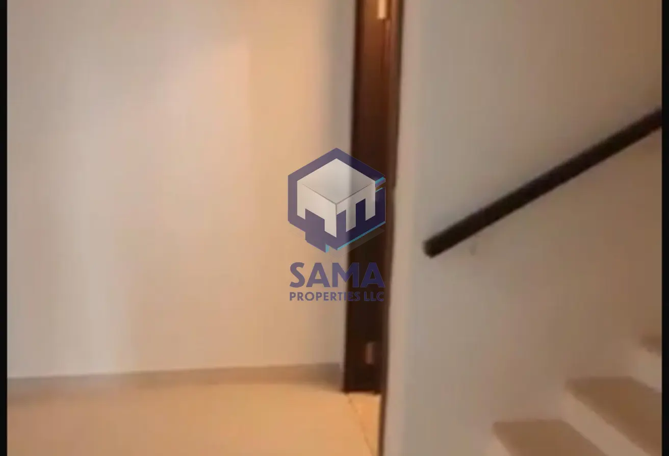Luxury Townhouse for Rent | Stylish | Sophisticated | Ready to Move-In