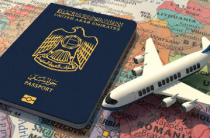 كل ما يجب أن تعرفه عن إذن الدخول وتأشيرة الإقامة في الإمارات