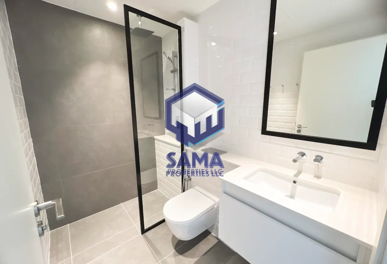 Prime Location | 2BHK  Apartment for Rent | Partial Sea and Street Views